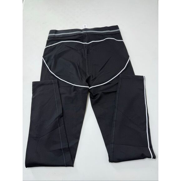 Alo Yoga Airbrush Heart Throb Set Bra and Legging Black White - Picture 9 of 14